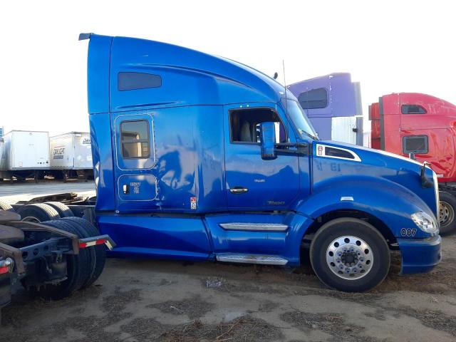  Salvage Kenworth Constructi