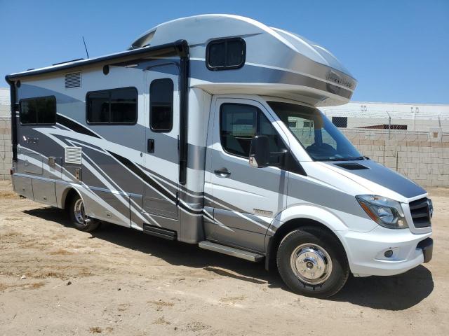  Salvage Mercedes-Benz Sprinter