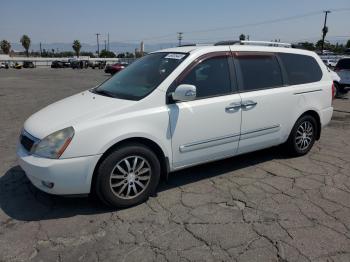  Salvage Kia Sedona