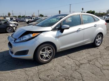  Salvage Ford Fiesta