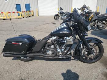  Salvage Harley-Davidson Fl