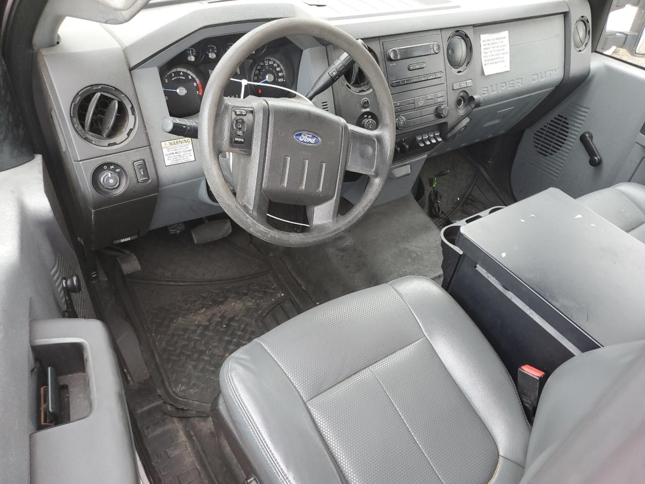 Ford F-350 Super Duty Image 12