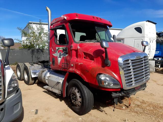  Salvage Freightliner Cascadia 1