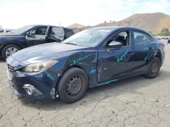  Salvage Mazda 3
