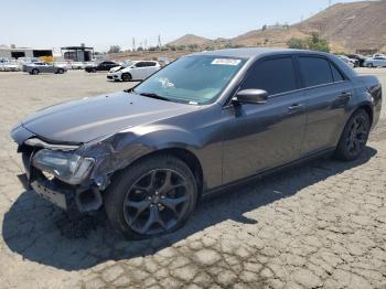  Salvage Chrysler 300