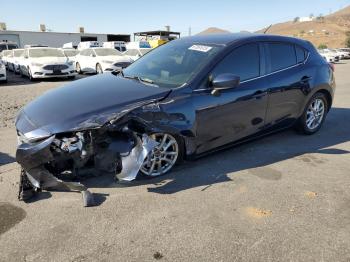  Salvage Mazda 3
