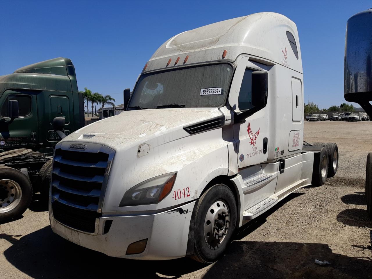 Freightliner Cascadia 1 Image 9
