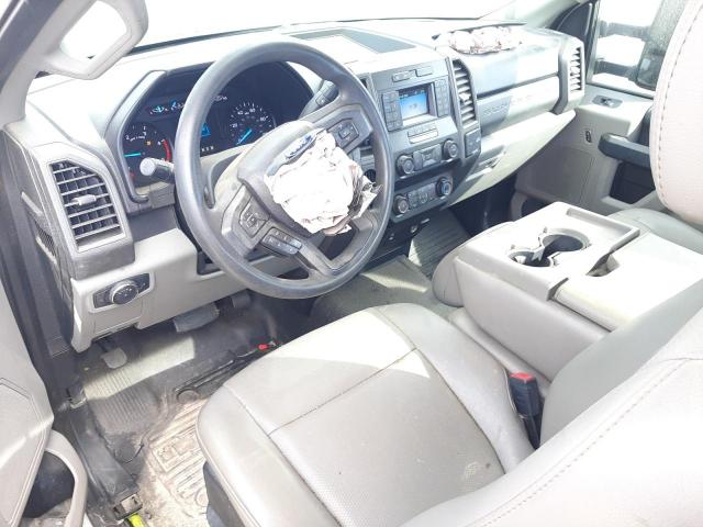 Ford F-550 Super Duty Image 2