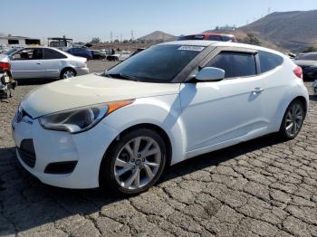  Salvage Hyundai VELOSTER