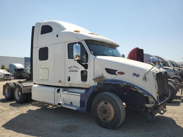  Salvage Peterbilt 587