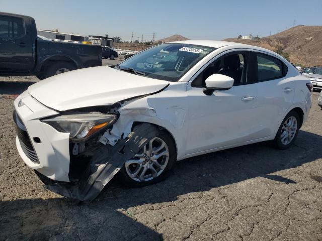  Salvage Toyota Yaris