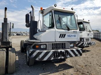  Salvage Kalmar Ottawa4x2