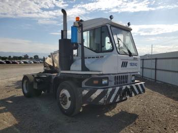  Salvage Kalmar Ottawa4x2