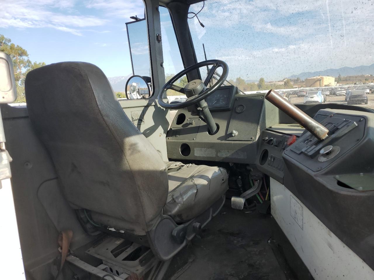 Kalmar Ottawa4x2 Image 3