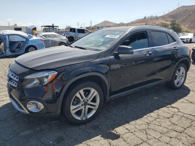  Salvage Mercedes-Benz GLA