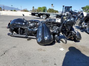  Salvage Harley-Davidson Fl