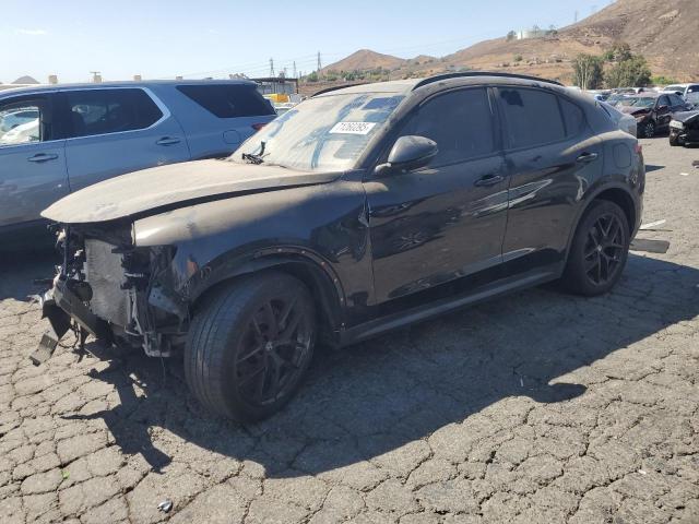  Salvage Alfa Romeo Stelvio