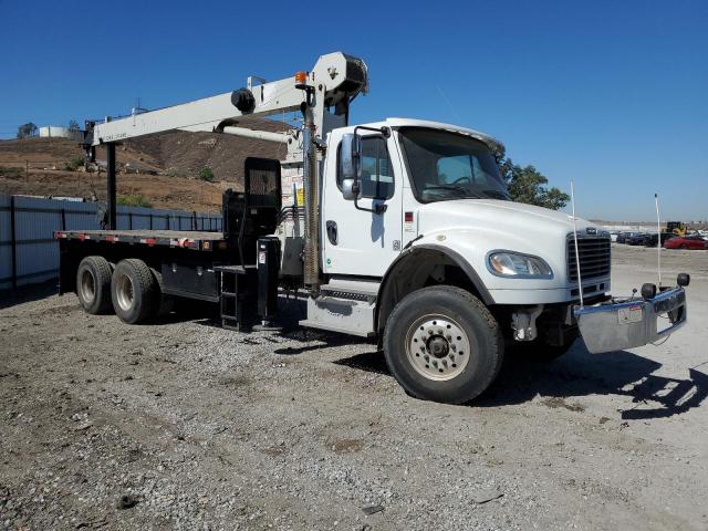 Salvage Freightliner M2 106 Med