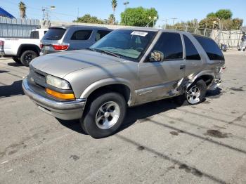  Salvage Chevrolet Blazer