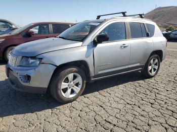  Salvage Jeep Compass