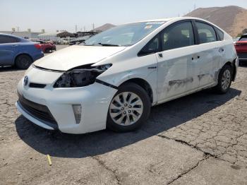 Salvage Toyota Prius
