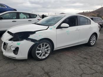  Salvage Mazda Mazda3