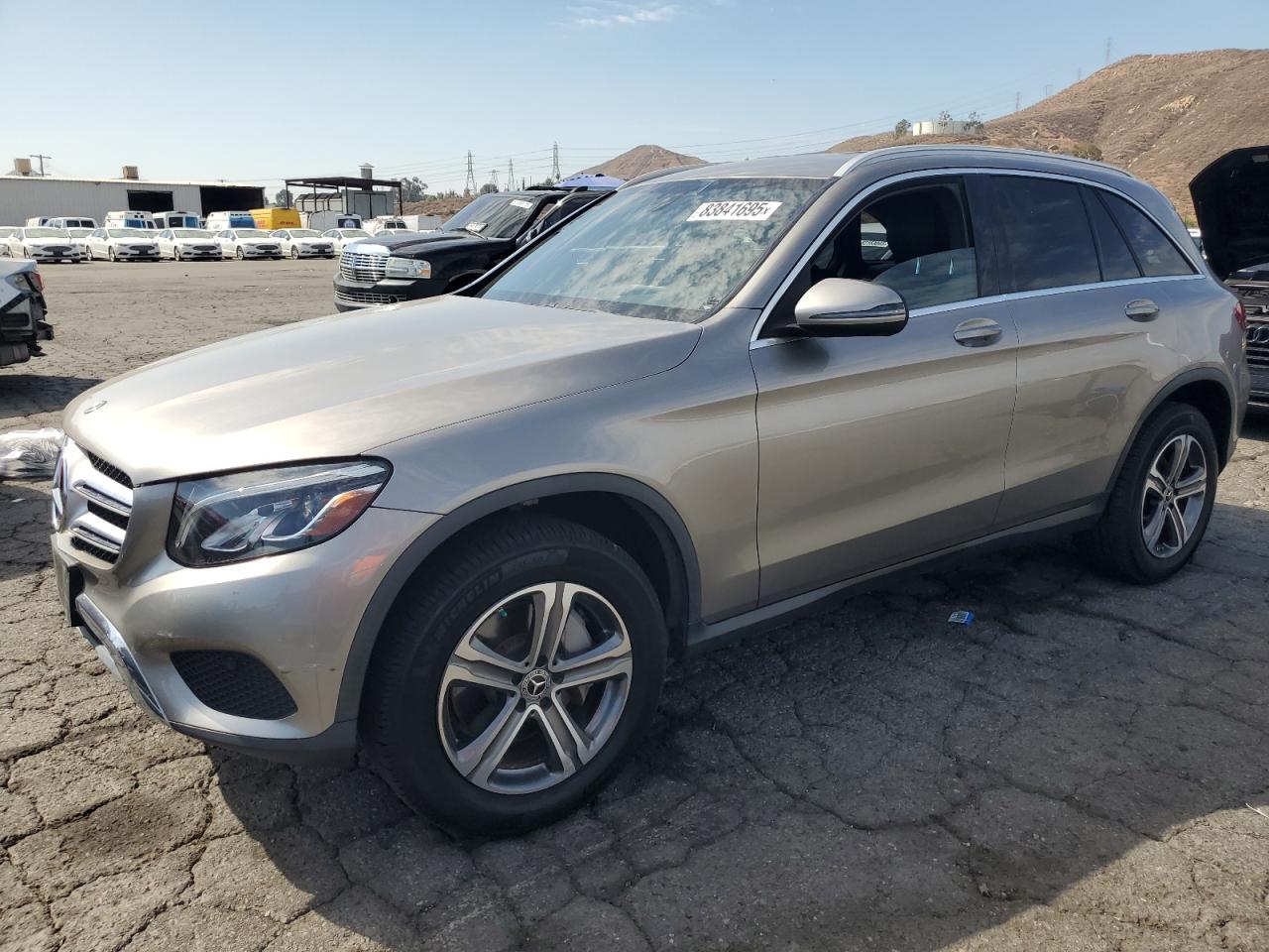 Mercedes-Benz GLC 300 Image 1