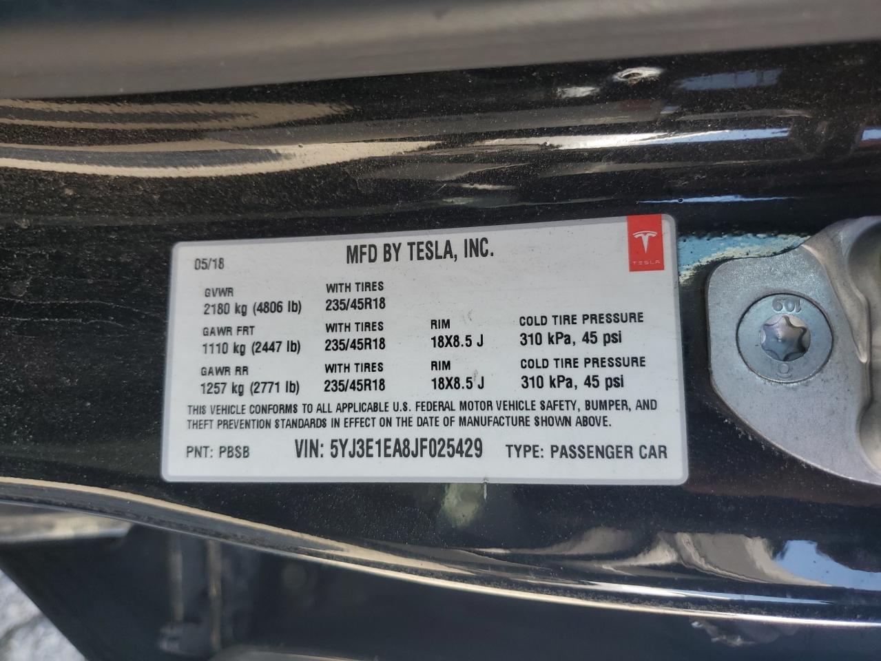 Tesla Model 3 Image 13