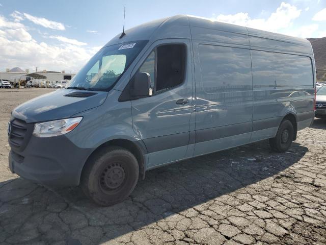 Salvage Mercedes-Benz Sprinter