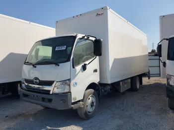 Salvage Hino 195