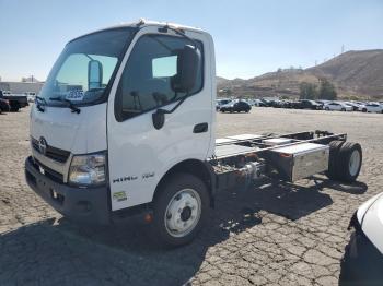  Salvage Hino 195