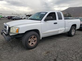  Salvage Dodge Dakota