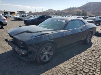  Salvage Dodge Challenger