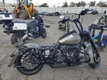  Salvage Harley-Davidson Fl