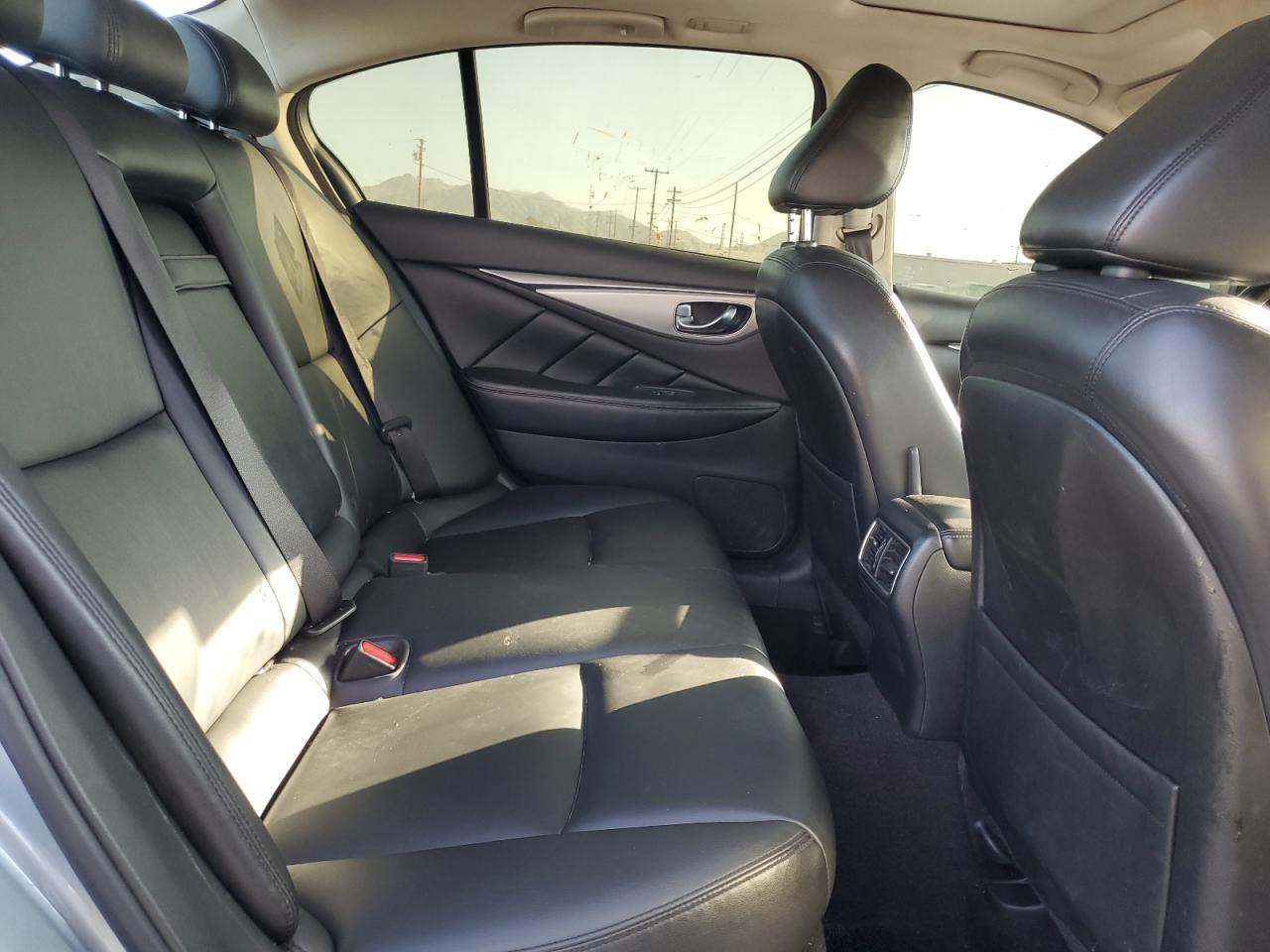 INFINITI Q50 Pure Image 4