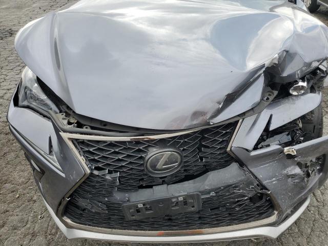 Lexus NX 300 Base Image 11