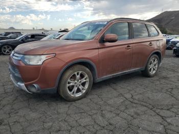  Salvage Mitsubishi Outlander