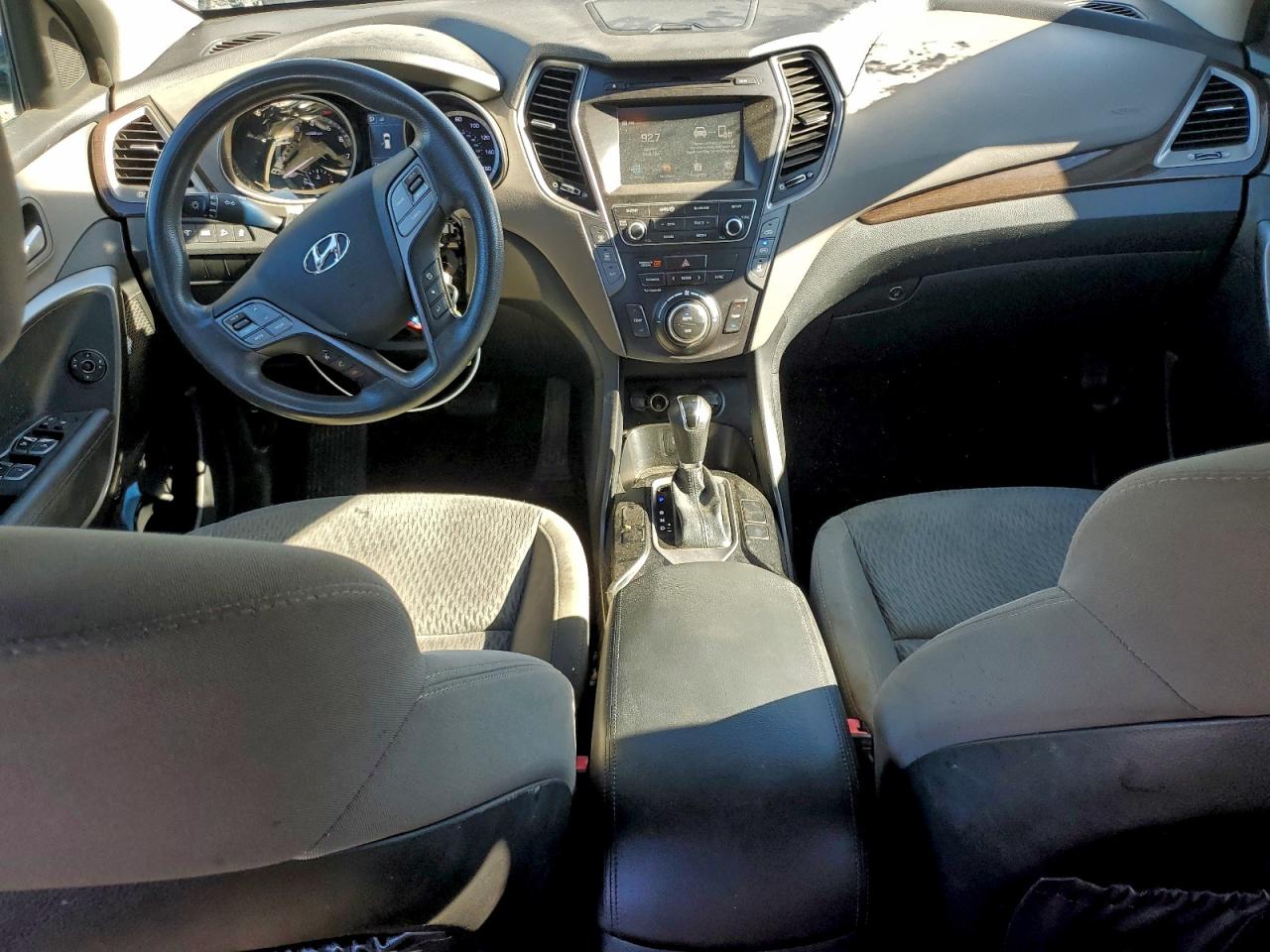 Hyundai SANTA FE Se Image 7