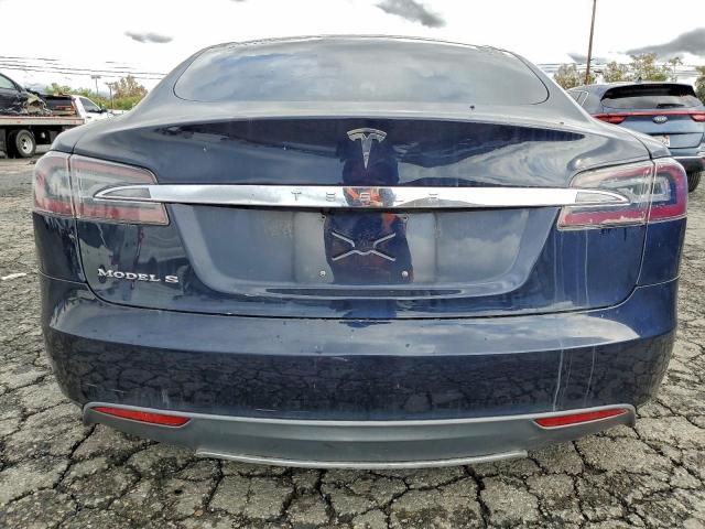 Tesla Model S Image 7