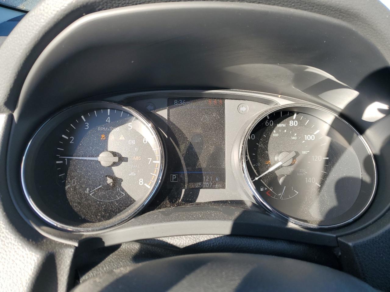 Nissan Rogue S Image 8