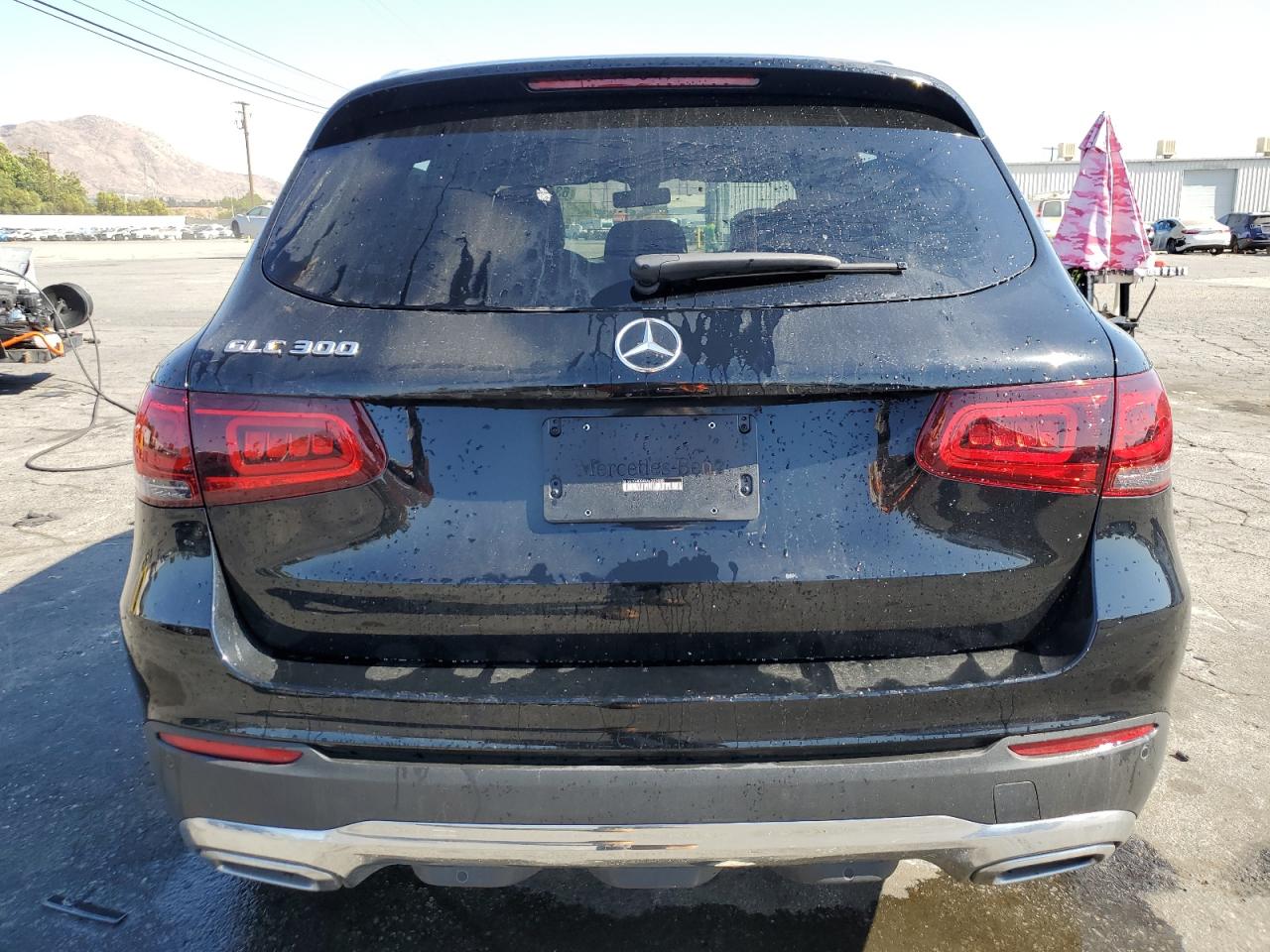 Mercedes-Benz GLC 300 Image 7