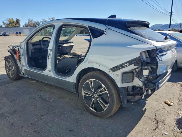 Ford Mustang Premium Image 2