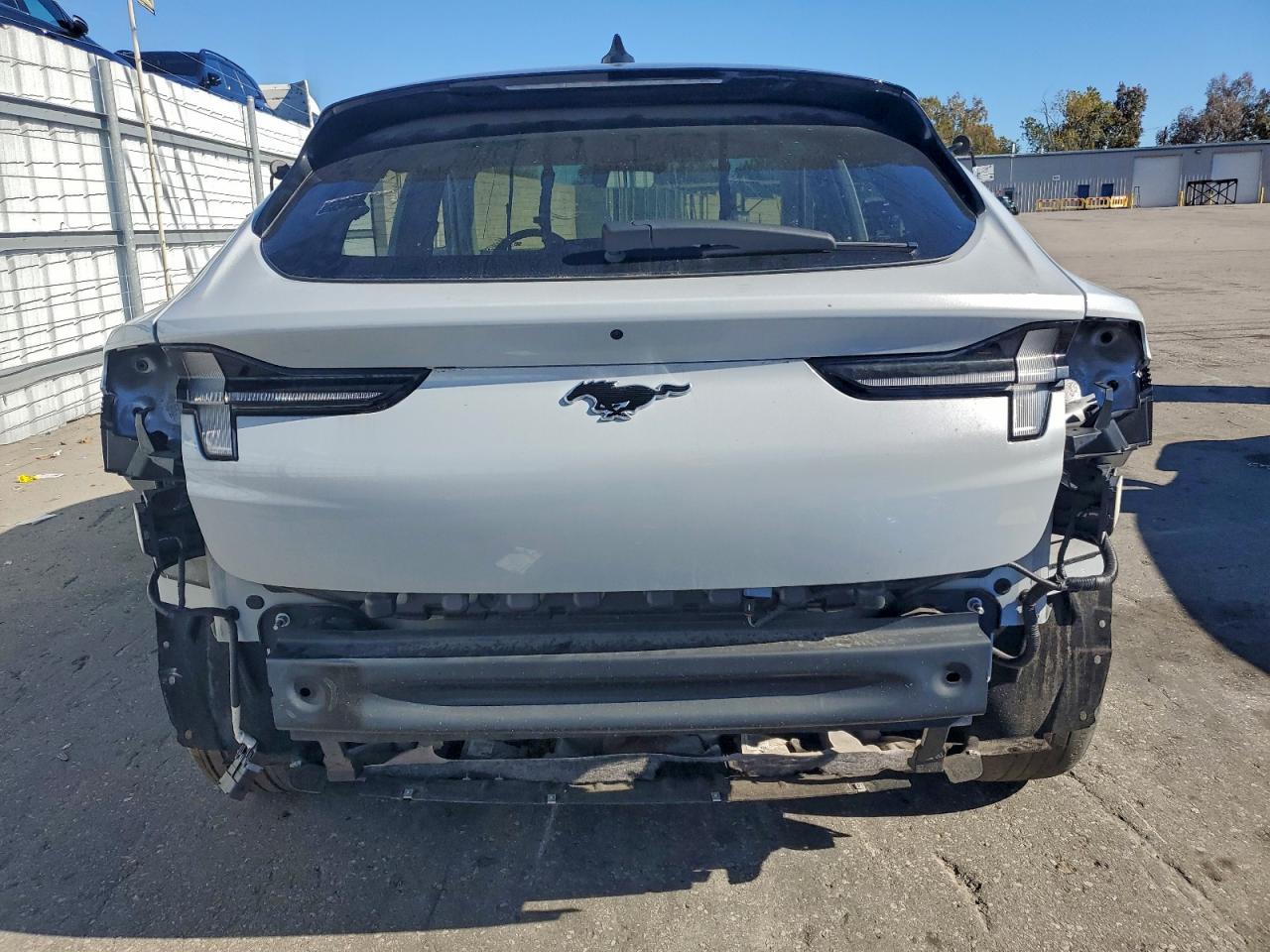 Ford Mustang Premium Image 11