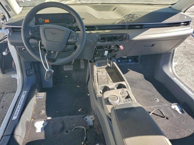 Ford Mustang Premium Image 5