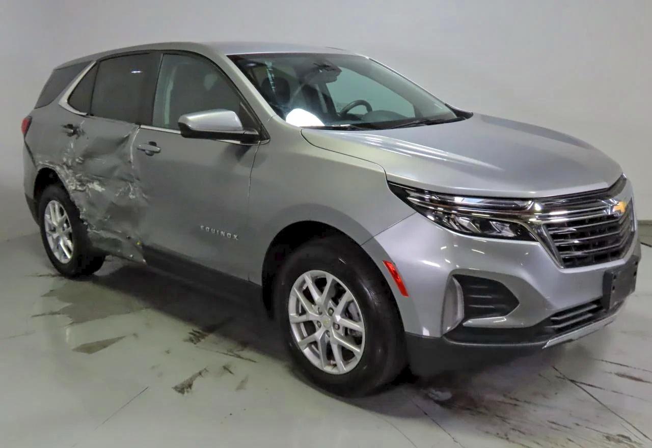 Chevrolet Equinox Lt Image 1