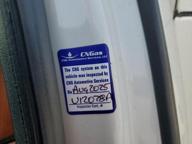 Ford F-350 Super Duty Image 8