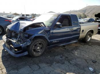  Salvage Chevrolet S-10