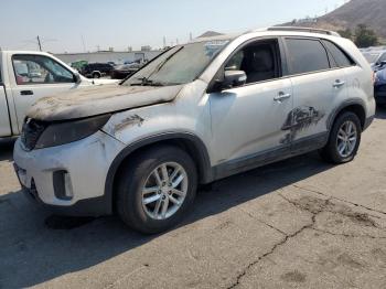  Salvage Kia Sorento