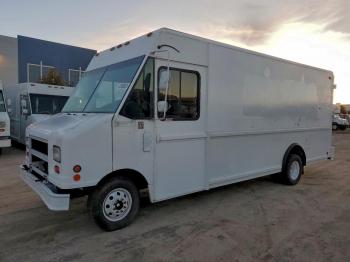  Salvage Ford Econoline