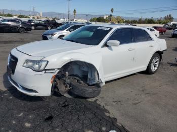  Salvage Chrysler 300